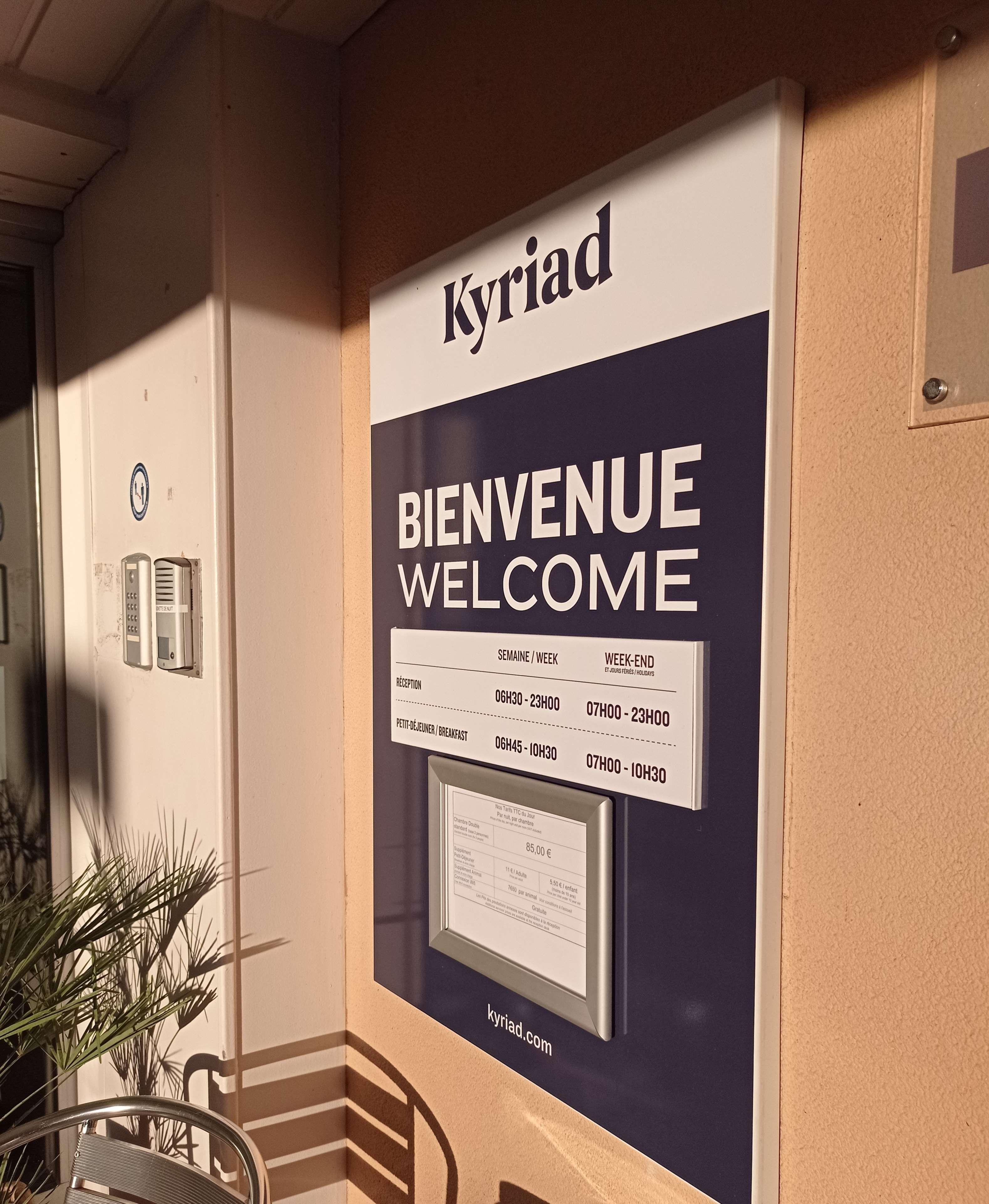 Kyriad Villefranche Sur Saone Luaran gambar